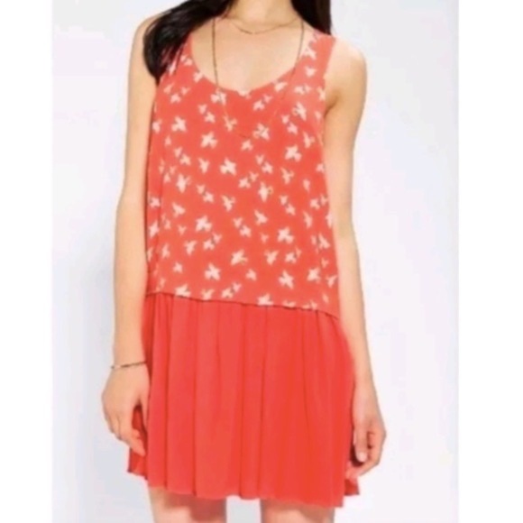 UO Cooperative Coral Bird Print Tunic Dress - Picture 1 of 9